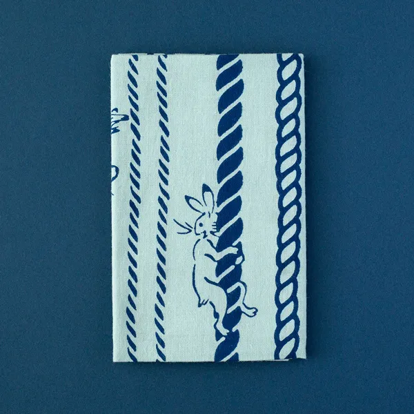 注染手ぬぐい「鳥獣戯画小紋 縄縞 水色」 / かまわぬ