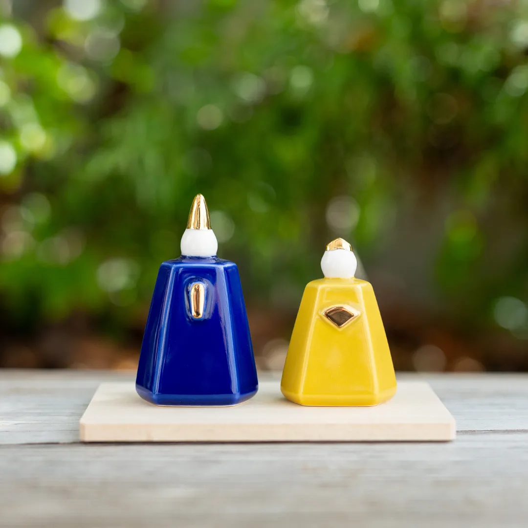 釉彩うるみ雛(香色) コンパクトでモダンな雛人形