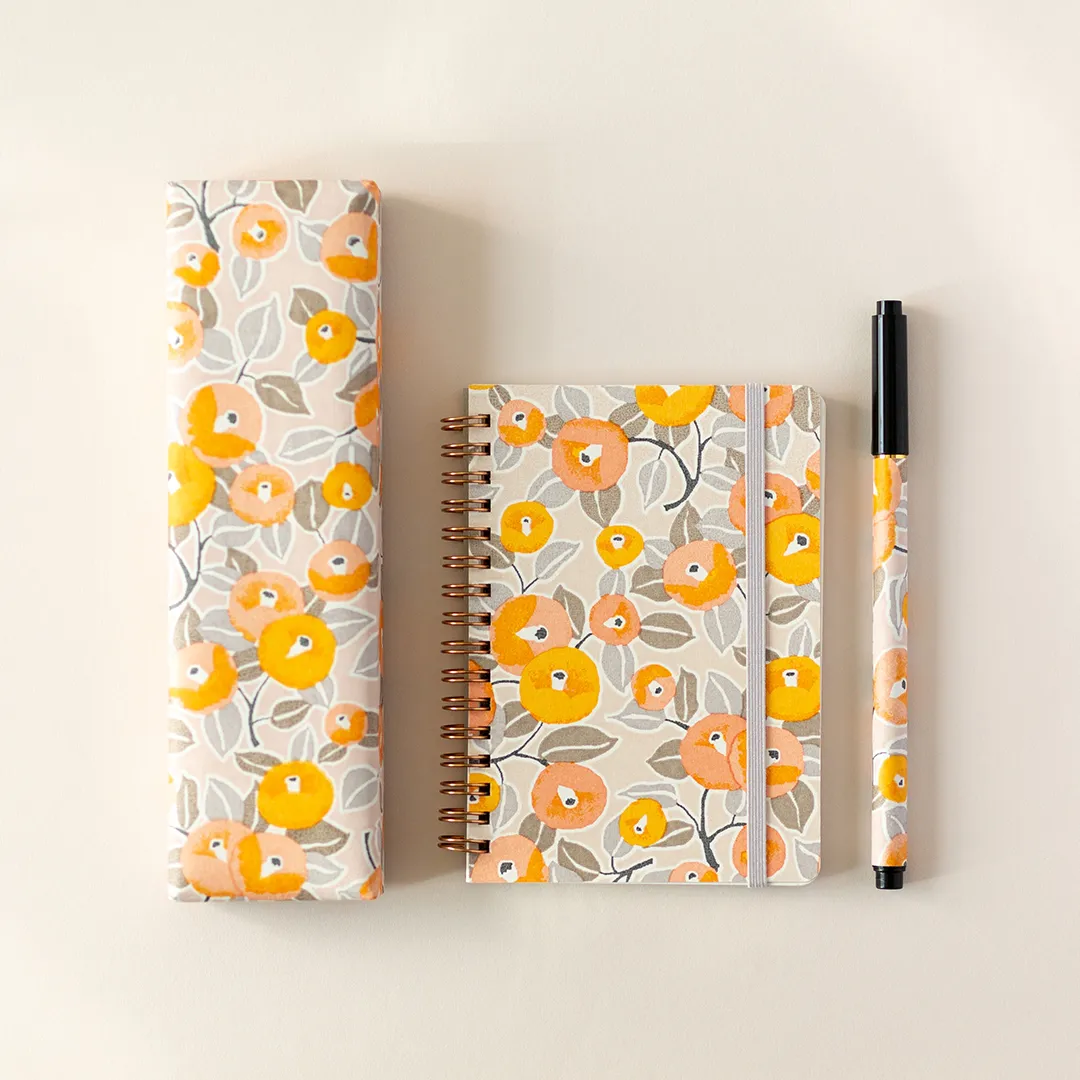 筆箱と筆ペンもございます